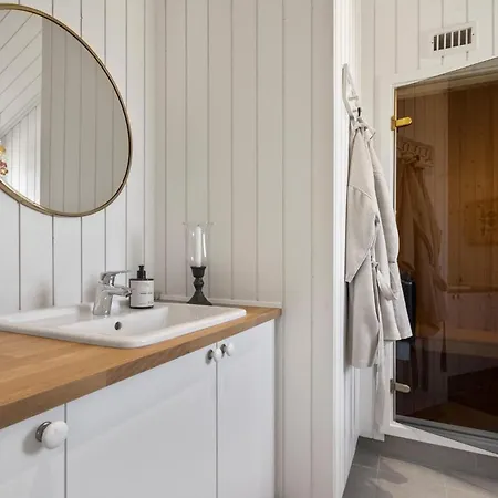 Lovely In With Sauna Semesterbostad Stege