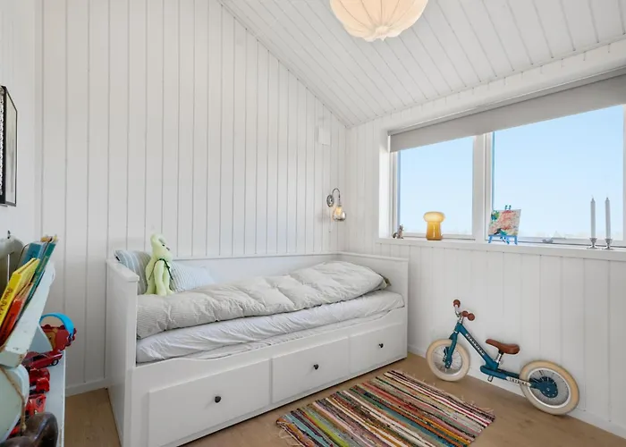 Semesterbostad Lovely In With Sauna